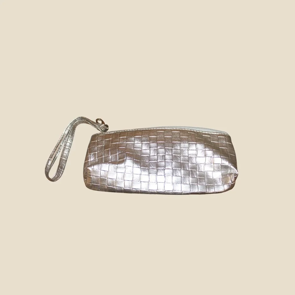 Clinique Metallic Silver Woven Basketweave Makeup Bag Wristlet Cosmetic Pouch
